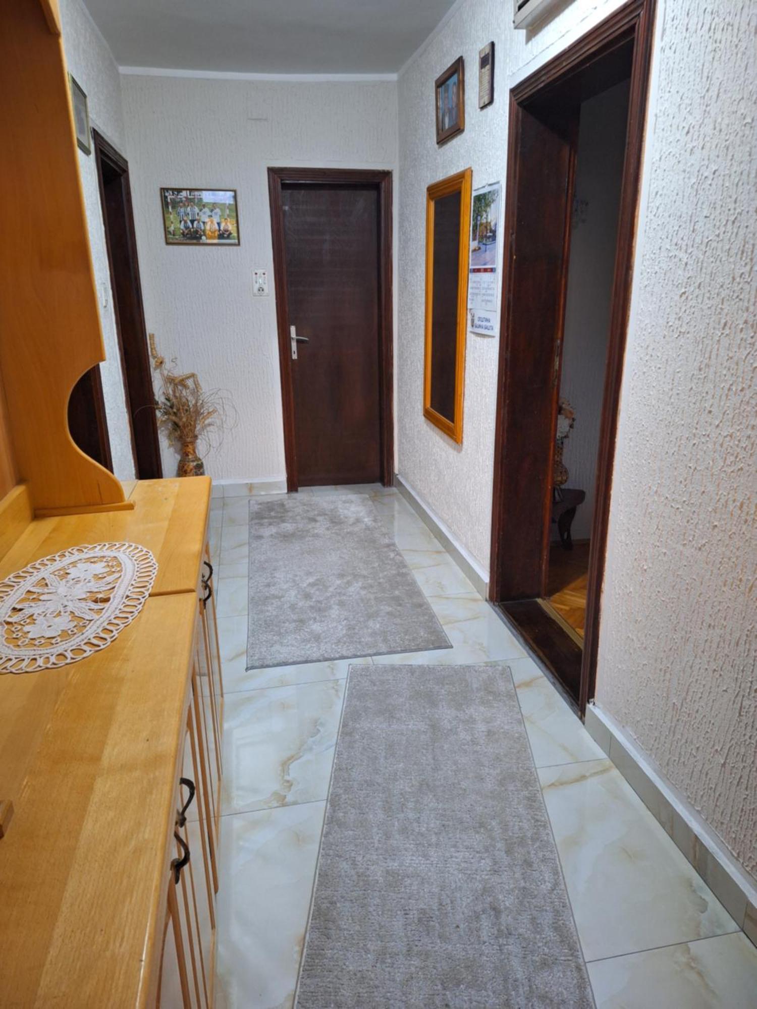 Apartman Баина Баща Екстериор снимка